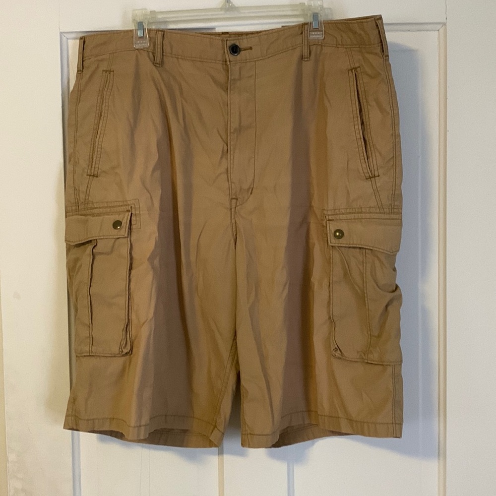 Levi’s Cargo Shorts